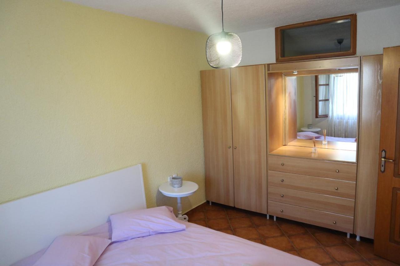 Dimos Suite Arachova Buitenkant foto