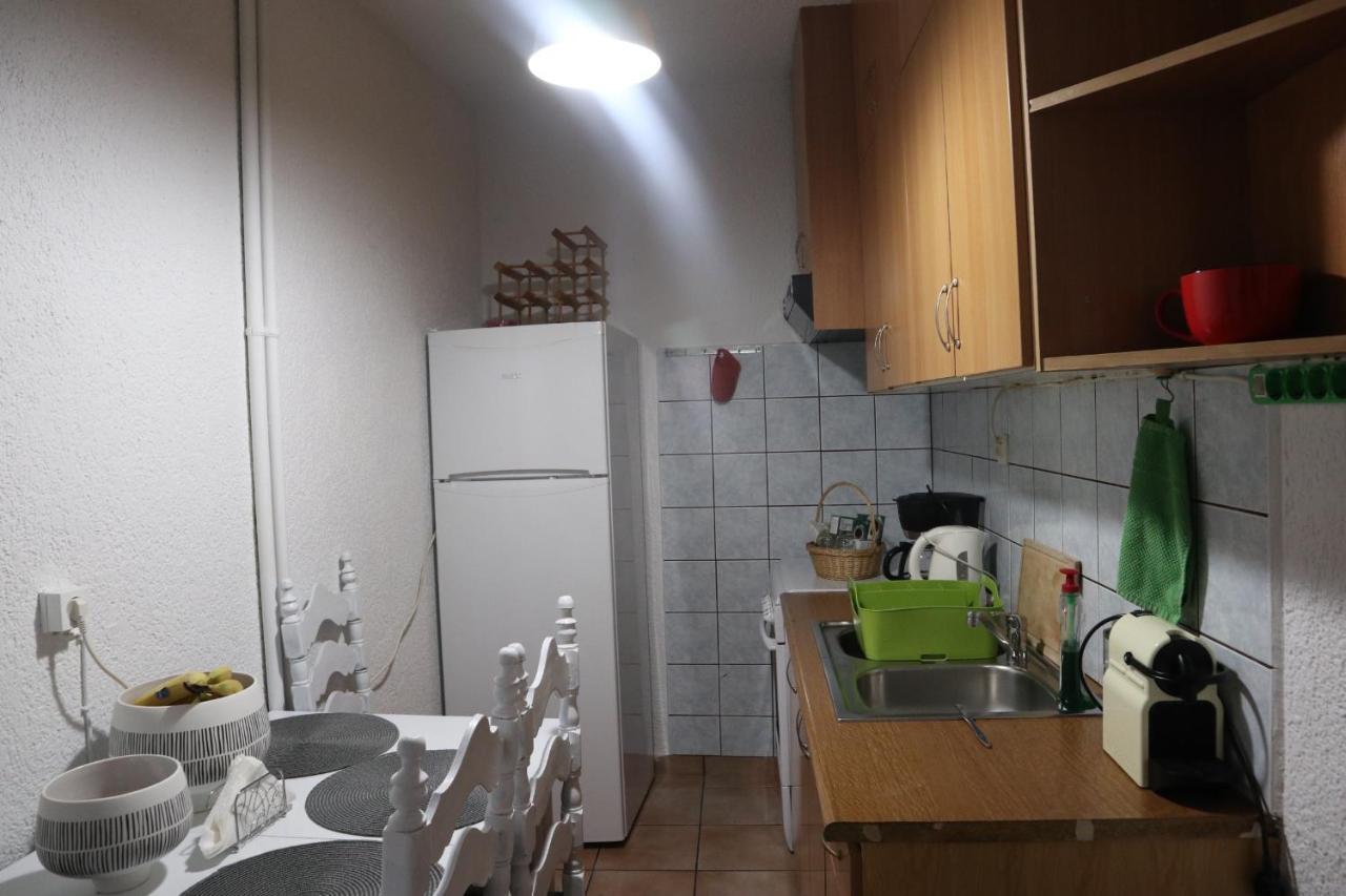Dimos Suite Arachova Buitenkant foto